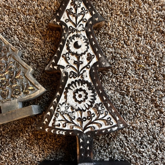 Rustic Wooden Holiday Tree Decor Set - Brown and Black - Picture 4 of 8